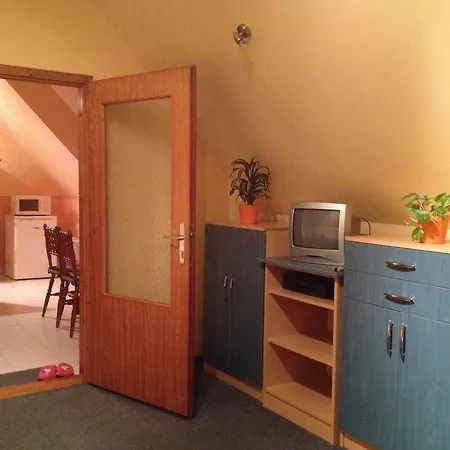 Lilla Apartment *